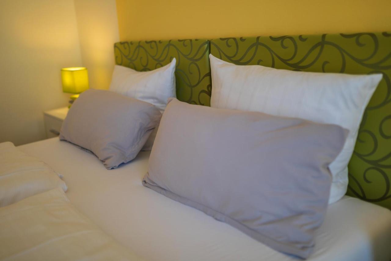 Landhotel Gillenfelder Hof Kültér fotó