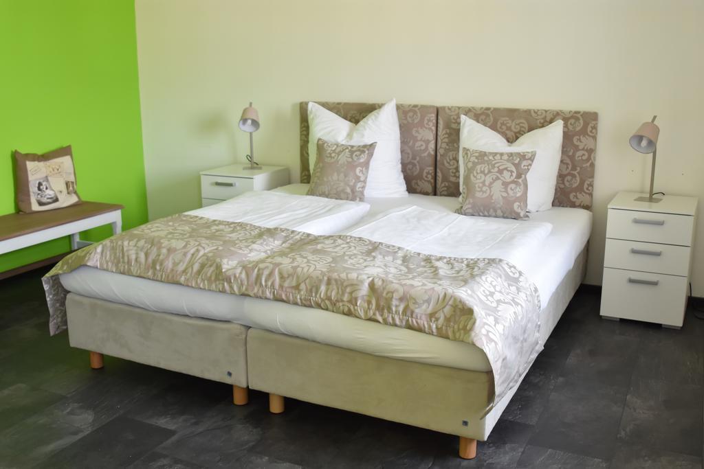 Landhotel Gillenfelder Hof Kültér fotó